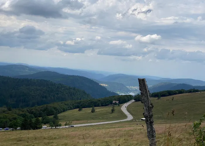 Le Vertbruche - Gite Avec Superbe Vue Pour 15 Pers
